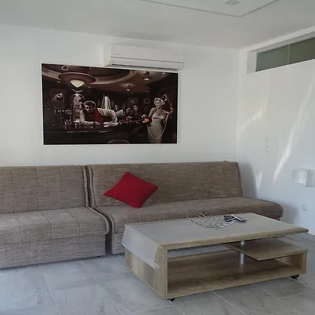 Ricine Apartment